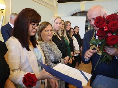 Pracownicy oświaty wyróżnieni