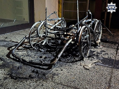 Podpalił dziecięcy wózek 